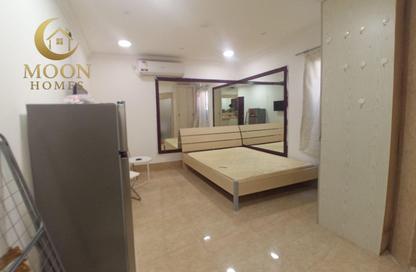 Apartment - Studio - 1 Bathroom for rent in Umm Ghuwailina 4 - Umm Ghuwailina - Doha
