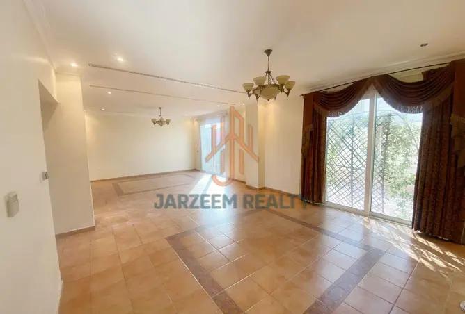 63308745 - Property Image 3