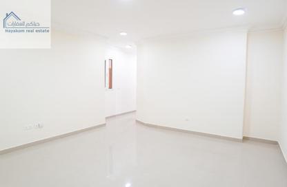 Apartment - 2 - 2 for rent in Al Aziziyah - Al Aziziyah - Doha