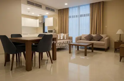 Apartment - 2 Bedrooms - 2 Bathrooms for rent in Giardino Apartments - The Pearl Island - Doha