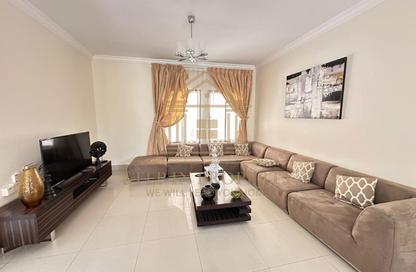 Villa - 4 - 5 for rent in Ain Khaled Villas - Ain Khaled - Doha