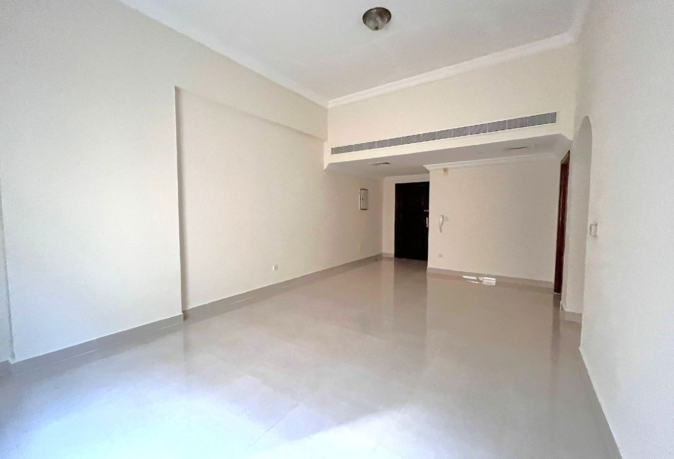 UNFURNISHED 2 BHK | CENTRALIZED AC | NEAR METRO - apartment in Salaja Street