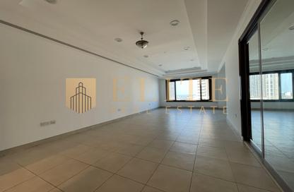 Apartment - 2 Bedrooms - 3 Bathrooms for rent in East Porto Drive - Porto Arabia - The Pearl Island - Doha