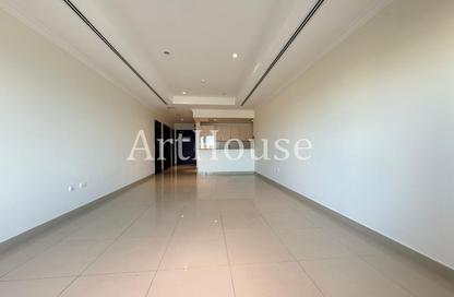 Apartment - Studio - 1 Bathroom for rent in Porto Arabia - The Pearl Island - Doha