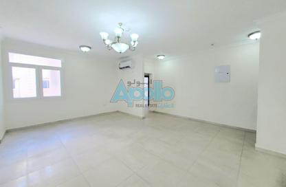 Apartment - 3 Bedrooms - 3 Bathrooms for rent in Al Sadd Road - Al Sadd - Doha