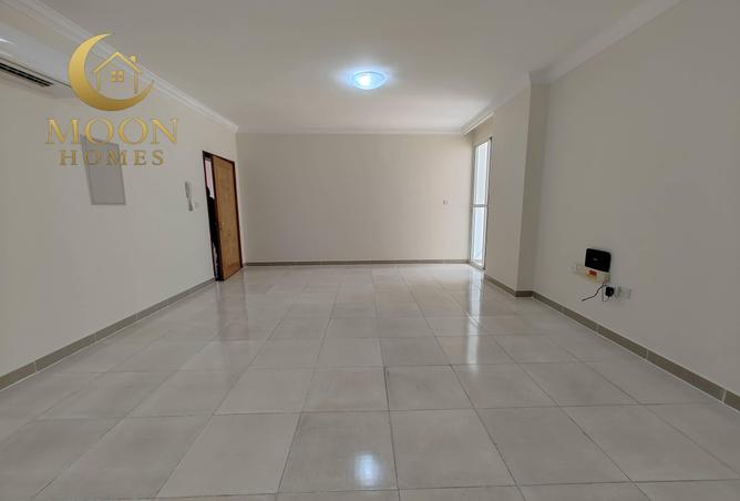 2OzpTU5bGAi - صورة العقار 2