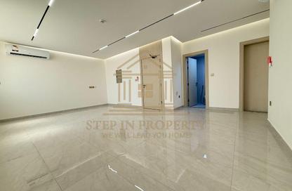 Apartment - 2 Bedrooms - 3 Bathrooms for rent in Fereej Kulaib - Doha