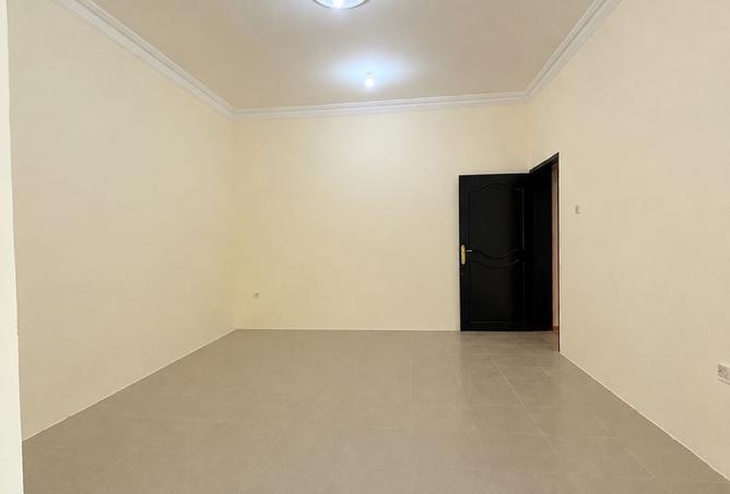 60002452 - Property Image 2