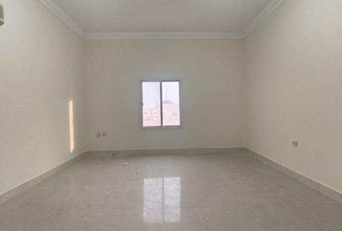 2Obqjkqwo5I - Property Image 2