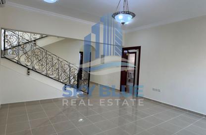 Villa - 4 Bedrooms - 4 Bathrooms for rent in Al Nuaija Street - Al Nuaija - Doha