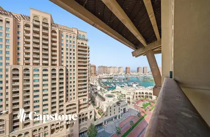 Apartment - 2 Bedrooms - 3 Bathrooms for rent in Marina Gate - Porto Arabia - The Pearl Island - Doha