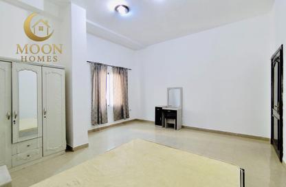 Apartment - 1 Bedroom - 1 Bathroom for rent in Salaja Street - Doha Al Jadeed - Doha