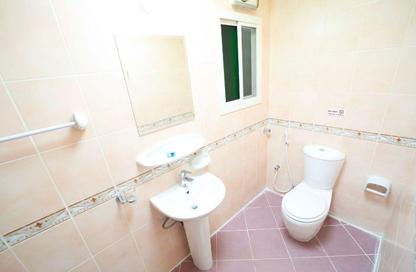 Apartment - 3 Bedrooms - 2 Bathrooms for rent in Al Mansoura - Al Mansoura - Doha Apartment - 3 Bedrooms - 2 Bathrooms for rent in Al Mansoura - Al Mansoura - Doha
