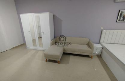 Apartment - Studio - 1 Bathroom for rent in Ibn Asakir Street - Najma - Doha