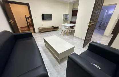 Apartment - 1 Bedroom - 1 Bathroom for rent in West Bay - West Bay - Doha