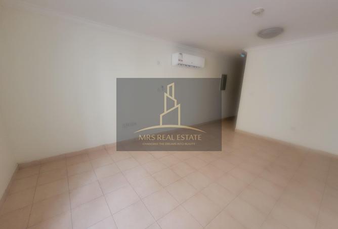 53003916 - صورة العقار 3