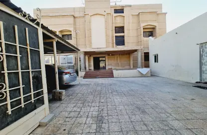 Apartment - Studio - 1 Bathroom for rent in Muaither North - Muaither Area - Doha