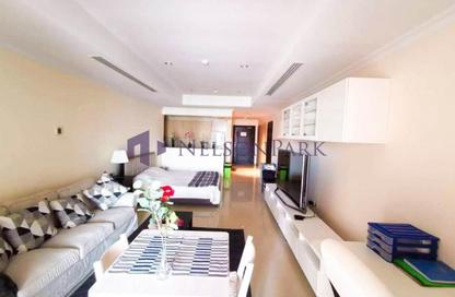 Apartment - Studio - 1 for rent in East Porto Drive - Porto Arabia - The Pearl Island - Doha Apartment - Studio - 1 for rent in East Porto Drive - Porto Arabia - The Pearl Island - Doha