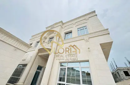 Villa - 7 Bedrooms - 7+ Bathrooms for sale in Al Wukair - Al Wukair - Al Wakra