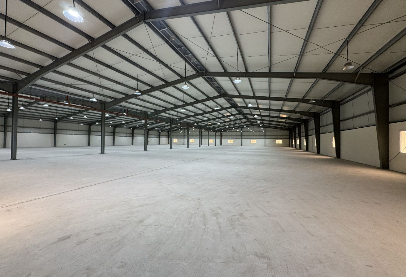 General Warehouse | 6,300 sqm | Birkat Al Awamer