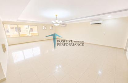Apartment - 3 Bedrooms - 3 Bathrooms for rent in Al Sadd Road - Al Sadd - Doha