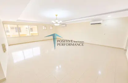 Apartment - 3 Bedrooms - 3 Bathrooms for rent in Al Sadd Road - Al Sadd - Doha