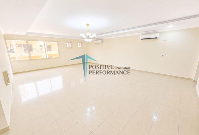 56671007 - Property Main Image