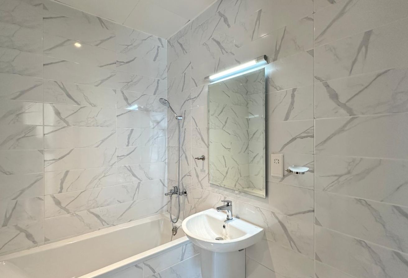 Cozy Fully Furnished 2-Bedroom | Modern Finishes