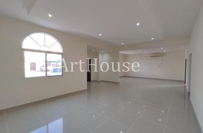 Villa - 4 Bedrooms - 5 Bathrooms for rent in Ain Khaled Villas - Ain Khaled - Doha Villa - 4 Bedrooms - 5 Bathrooms for rent in Ain Khaled Villas - Ain Khaled - Doha