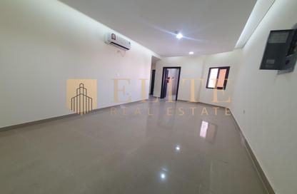Apartment - 2 Bedrooms - 2 Bathrooms for rent in Madinat Khalifa Building 58 - Madinat Khalifa South - Madinat Khalifa - Doha