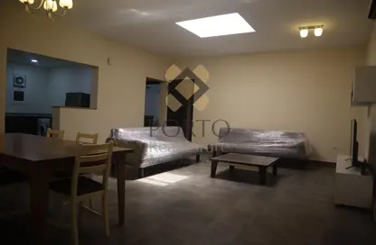 مجمع سكني - 2 غرف نوم - 2 حمامات للايجار في فلل عين خالد - عين خالد - الدوحة