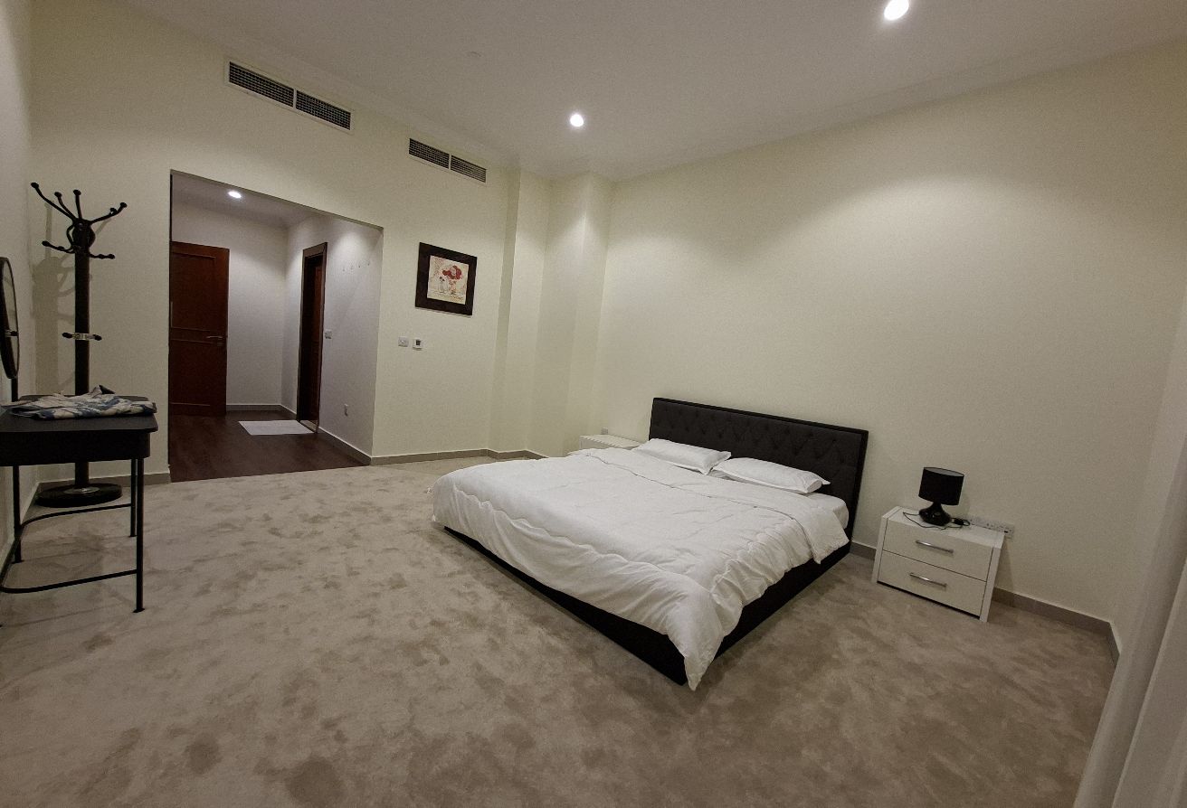 Luxury 2BR | Full Marina View | 178 SQM | Porto Ar thumbnail 8