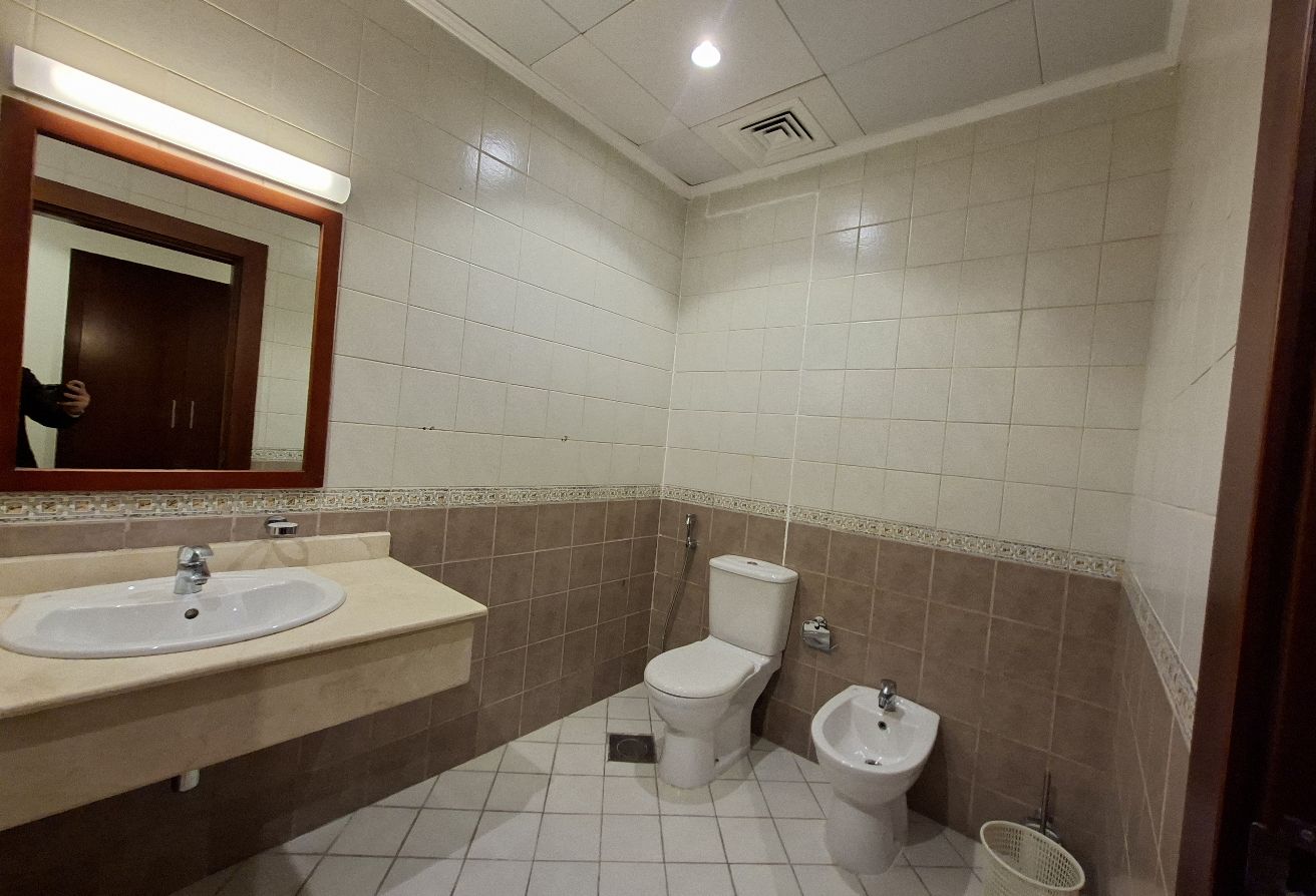 Luxury 2BR | Full Marina View | 178 SQM | Porto Ar thumbnail 19