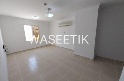 Apartment - 3 Bedrooms - 2 Bathrooms for rent in Old Airport Road - Old Airport Road - Doha