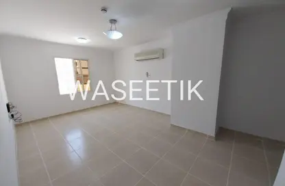 Apartment - 3 Bedrooms - 2 Bathrooms for rent in Old Airport Road - Old Airport Road - Doha