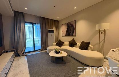 Apartment - 1 Bedroom - 2 Bathrooms for sale in Lusail Marina Heights - Marina District - Lusail