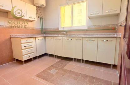 Apartment - 2 Bedrooms - 1 Bathroom for rent in Al Mansoura - Al Mansoura - Doha