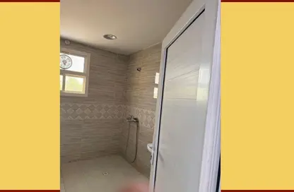 Apartment - 2 Bedrooms - 1 Bathroom for rent in Al Nasr - Doha