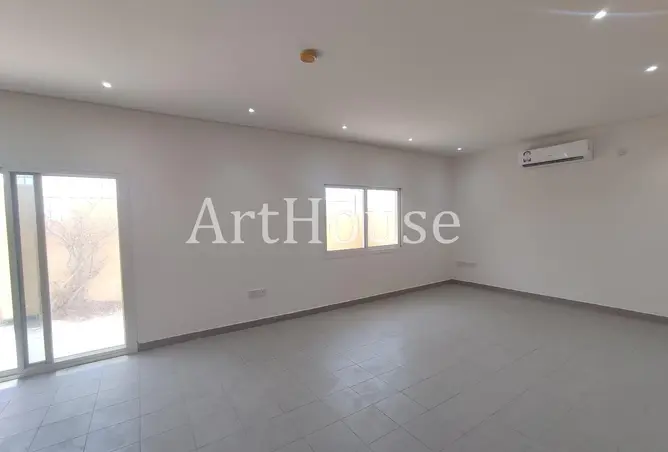 62802218 - Property Image 2