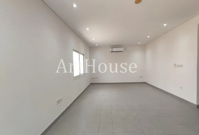 62802218 - Property Image 3