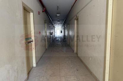 Labor Camp - Studio - 7+ for rent in Industrial Area - Industrial Area - Doha