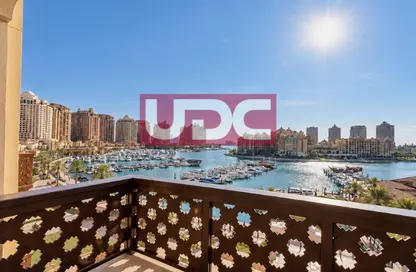 Townhouse - 2 Bedrooms - 3 Bathrooms for sale in West Porto Drive - Porto Arabia - The Pearl Island - Doha