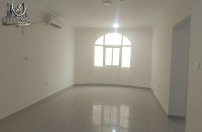 Apartment - 2 Bedrooms - 2 Bathrooms for rent in Al Sadd Road - Al Sadd - Doha