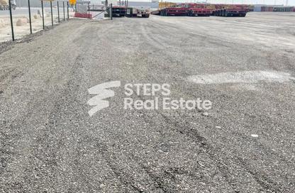 Land - Studio for rent in East Industrial Street - Birkat Al Awamer - Al Wakra