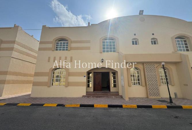 1012557 - Property Image 2