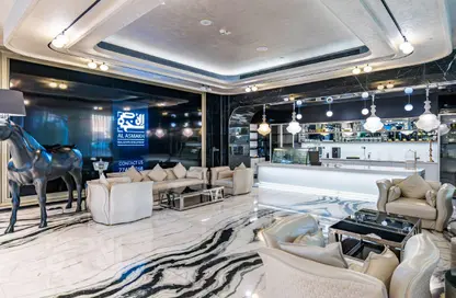 Apartment - 3 Bedrooms - 3 Bathrooms for rent in Tower 12 - Porto Arabia - The Pearl Island - Doha