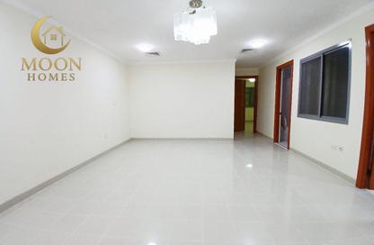 Apartment - 3 - 2 for rent in Umm Ghuwailina 4 - Umm Ghuwailina - Doha