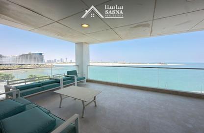 Apartment - 1 - 2 for sale in Lusail Marina Heights - Marina District - Lusail