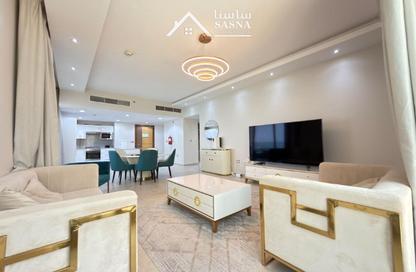Apartment - 1 - 2 for sale in Lusail Marina Heights - Marina District - Lusail