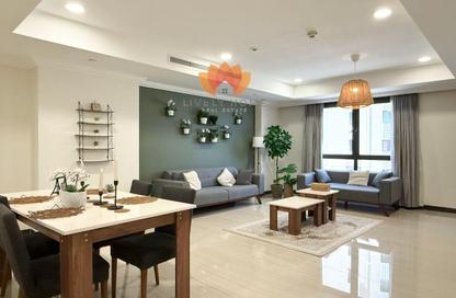 Apartment - 1 Bedroom - 2 Bathrooms for rent in East Porto Drive - Porto Arabia - The Pearl Island - Doha Apartment - 1 Bedroom - 2 Bathrooms for rent in East Porto Drive - Porto Arabia - The Pearl Island - Doha